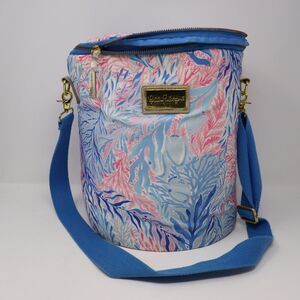 Lilly Pulitzer Beach Picnic Pool Swim Bag Insulated Soft Side Cooler